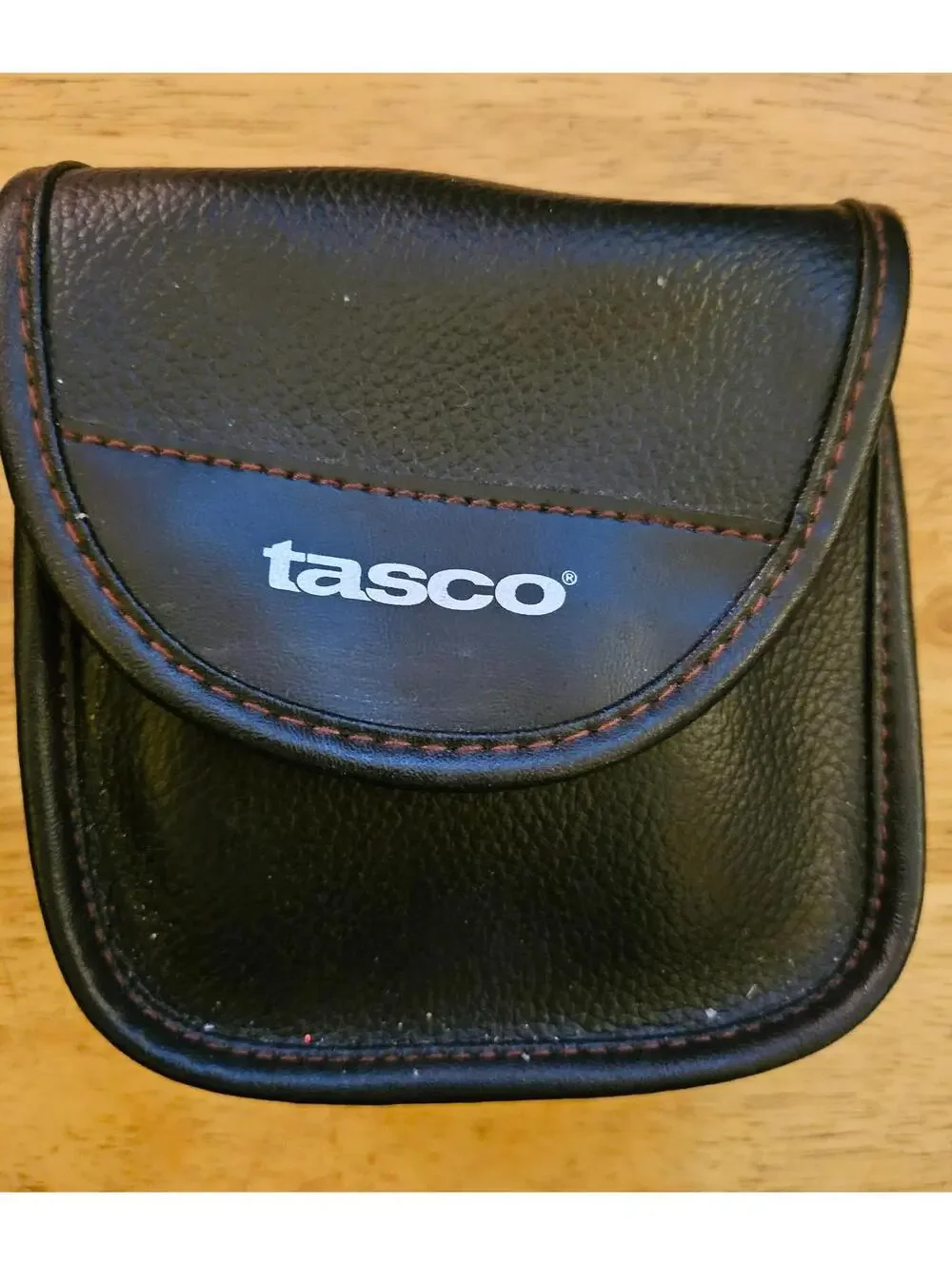 TASCO Compact Zoom Binoculars 8X-17x25 Zoom 189 FT/1000Y Original Case as shown